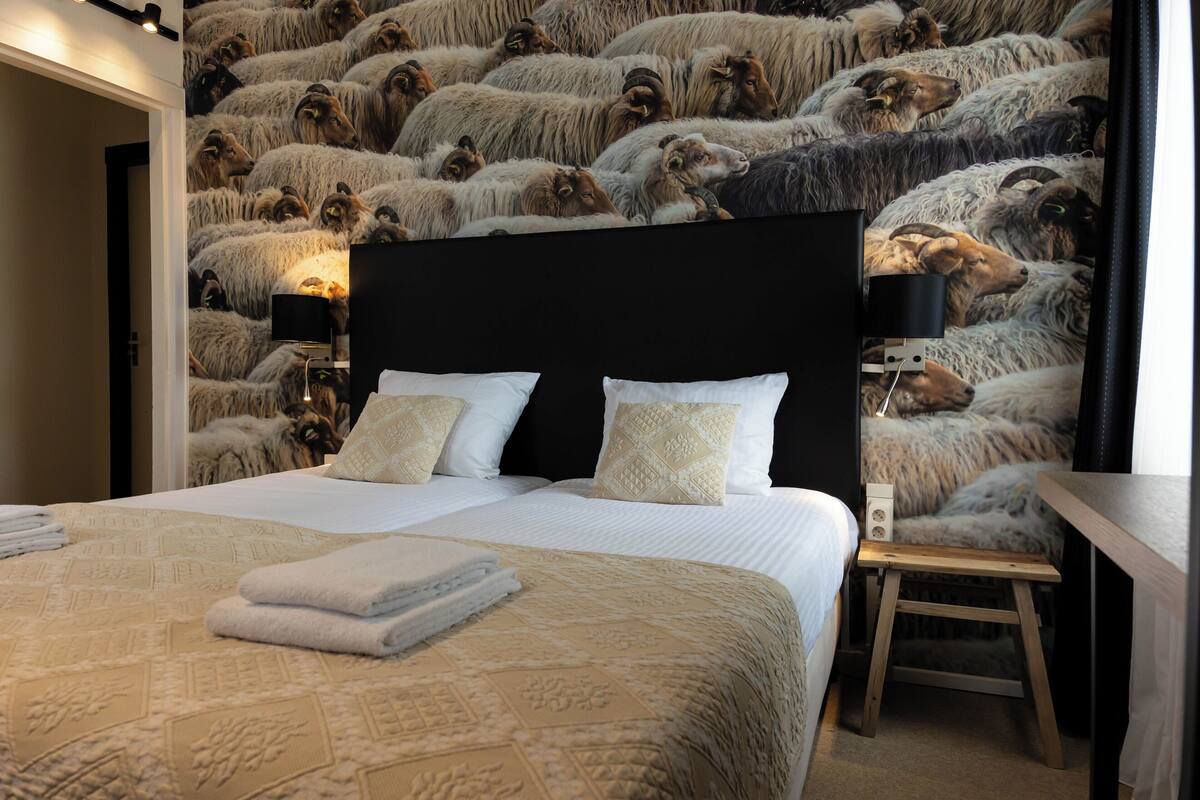 Quadruple Room, Annex Building | In-room safe, desk, blackout curtains, iron/ironing board