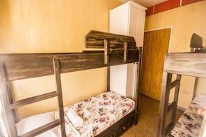 Departamento estándar, 3 habitaciones, para no fumadores | Escritorio y wifi gratis