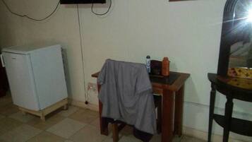 Suite | Minibar, desk, blackout drapes, iron/ironing board