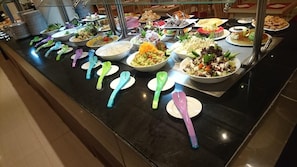 Desayuno buffet incluido todos los días