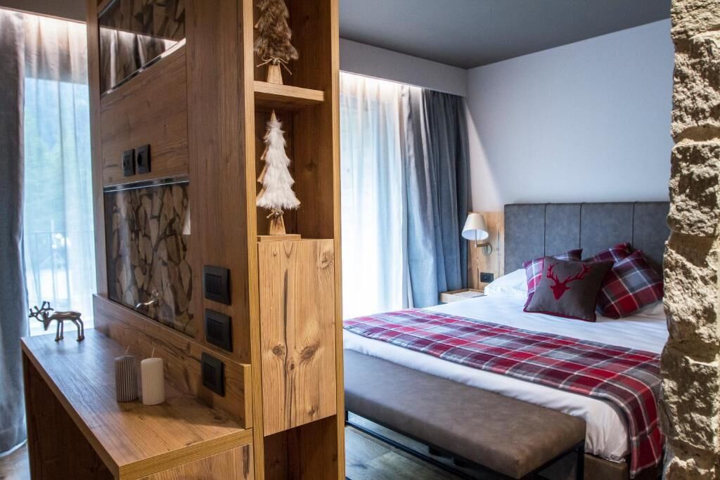 Minibar, safe på rommet, blendingsgardiner og lydisolert