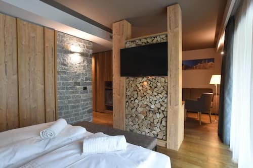 Junior Double Room