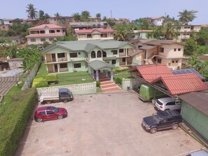 Exterior - Boy Boison Elite Hotel (Sekondi-Takoradi)
