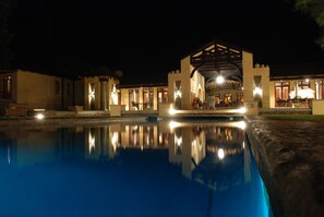 Outdoor pool - Dawsons Game and Trout Lodge (Barberton)