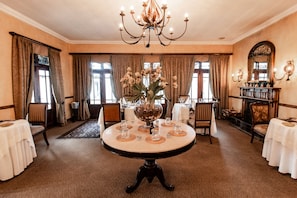 Dining room - Dawsons Game and Trout Lodge (Barberton)