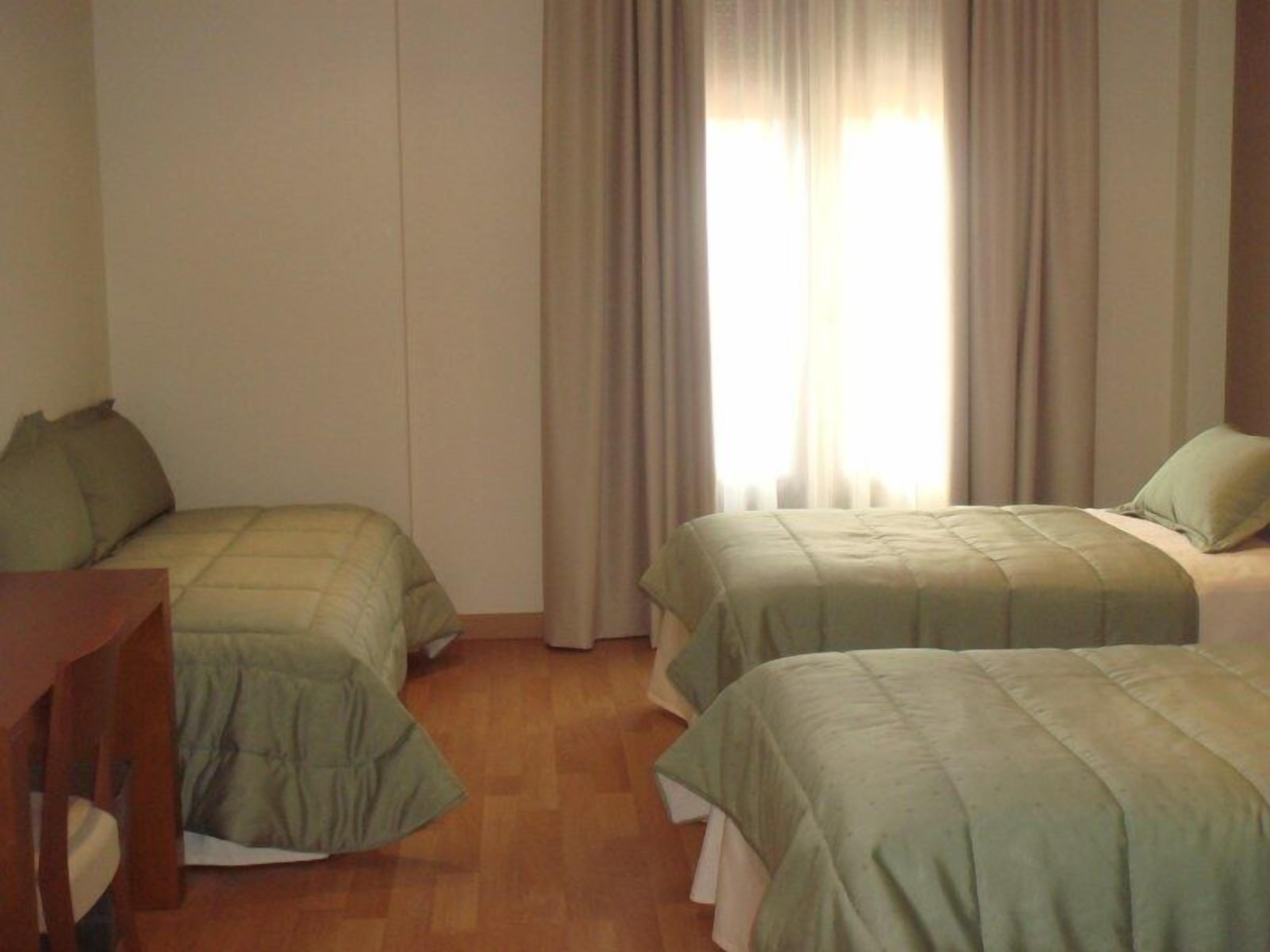 double or twin room | 1 bedroom, desk, laptop workspace, blackout curtains