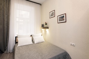 Shower, free toiletries, hair dryer, slippers