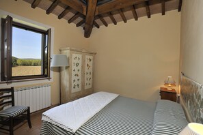 Apartament, 2 dormitoris, balcó | Roba de llit d'alta qualitat i planxa i posts de planxar 