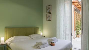 Apartment, 4 Bedrooms | 4 bedrooms, desk, cots/infant beds, free WiFi