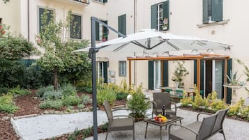 Apartment, 4 Bedrooms | Terrace/patio