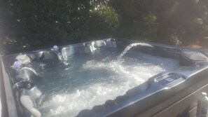 Spa - John Wayne Lodge (Peacehaven)