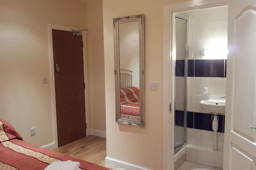 Dharma Lodge - Welwyn Garden City