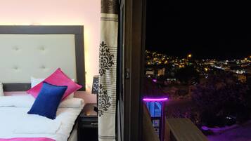 Chambre Double Deluxe | Coffres-forts dans les chambres, rideaux occultants