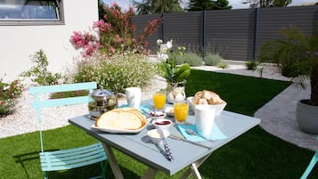 Desayuno completo incluido todos los días
