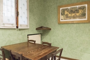 In-room dining - Casa Bella Riva Reno - In the Heart of Bologna (Bologna)