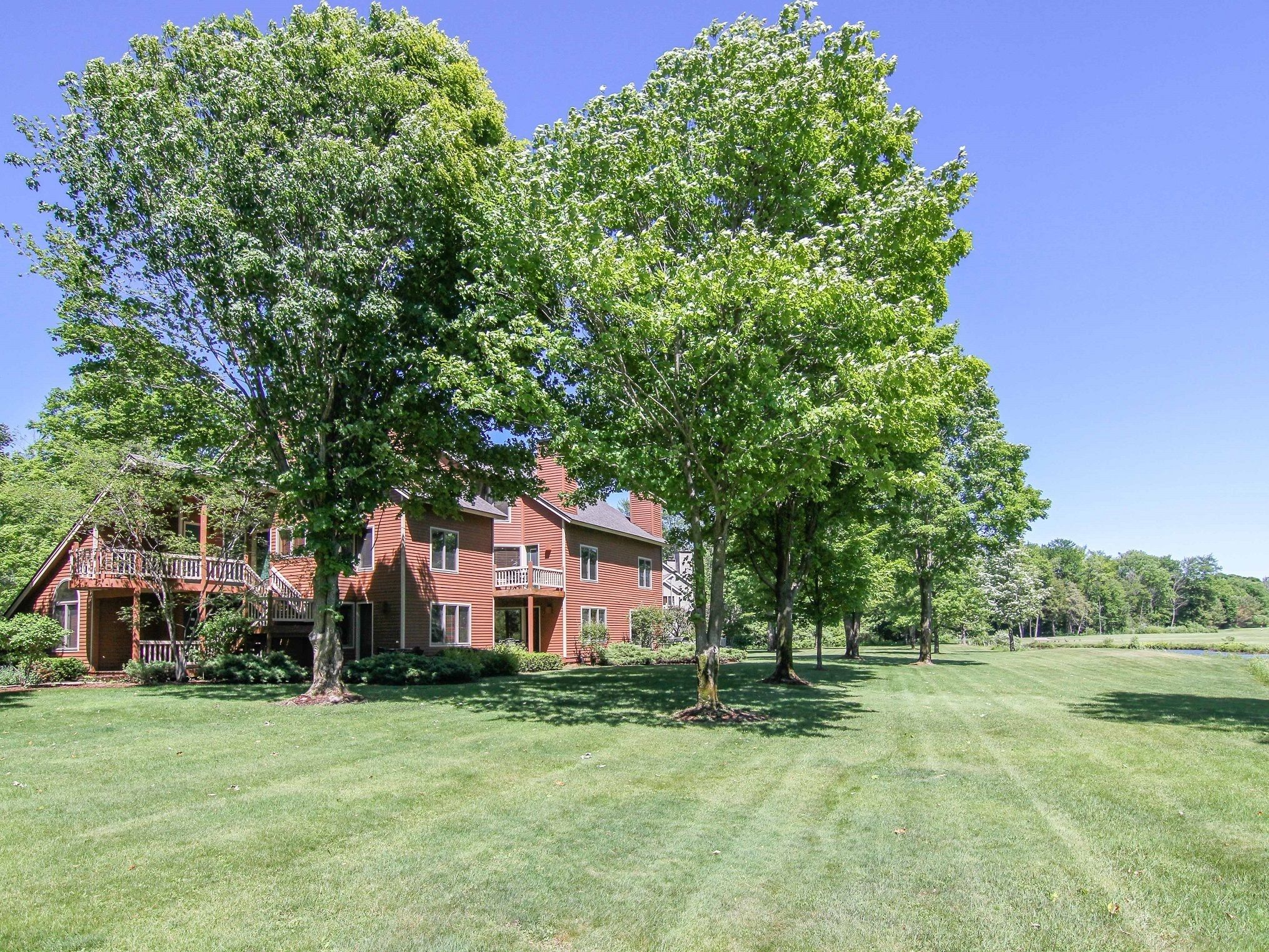 condo, 2 bedrooms | property grounds