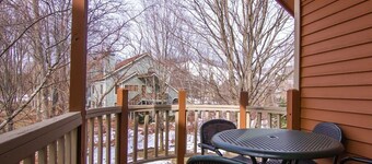 Crystal Mountain Resort 2 Bedroom Condo by RedAwning