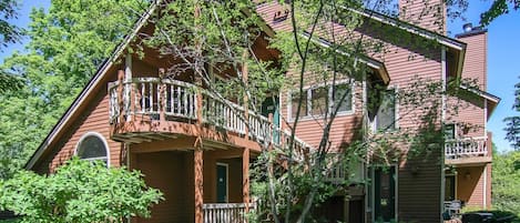 Appart'hôtel, 2 chambres | Façade de l’hébergement