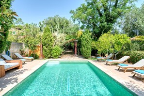 Piscine extérieure