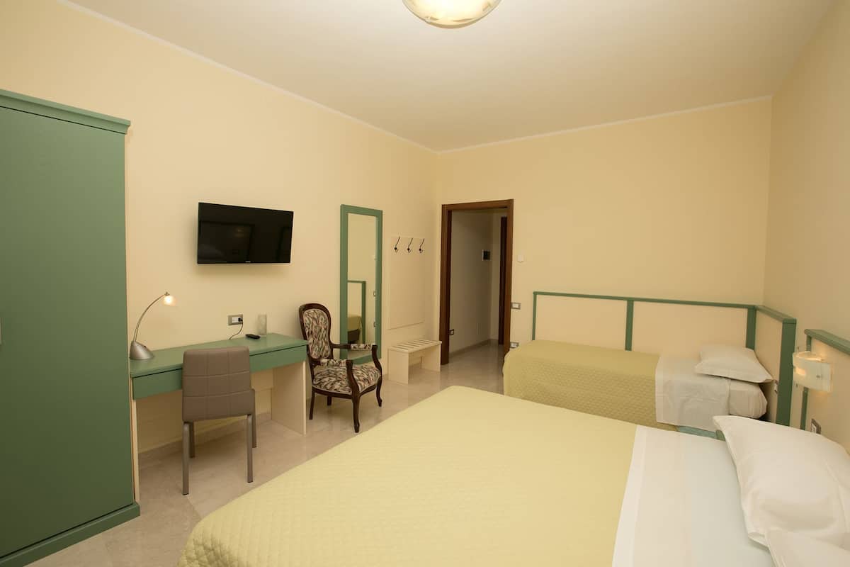 Desk, free WiFi, bed sheets