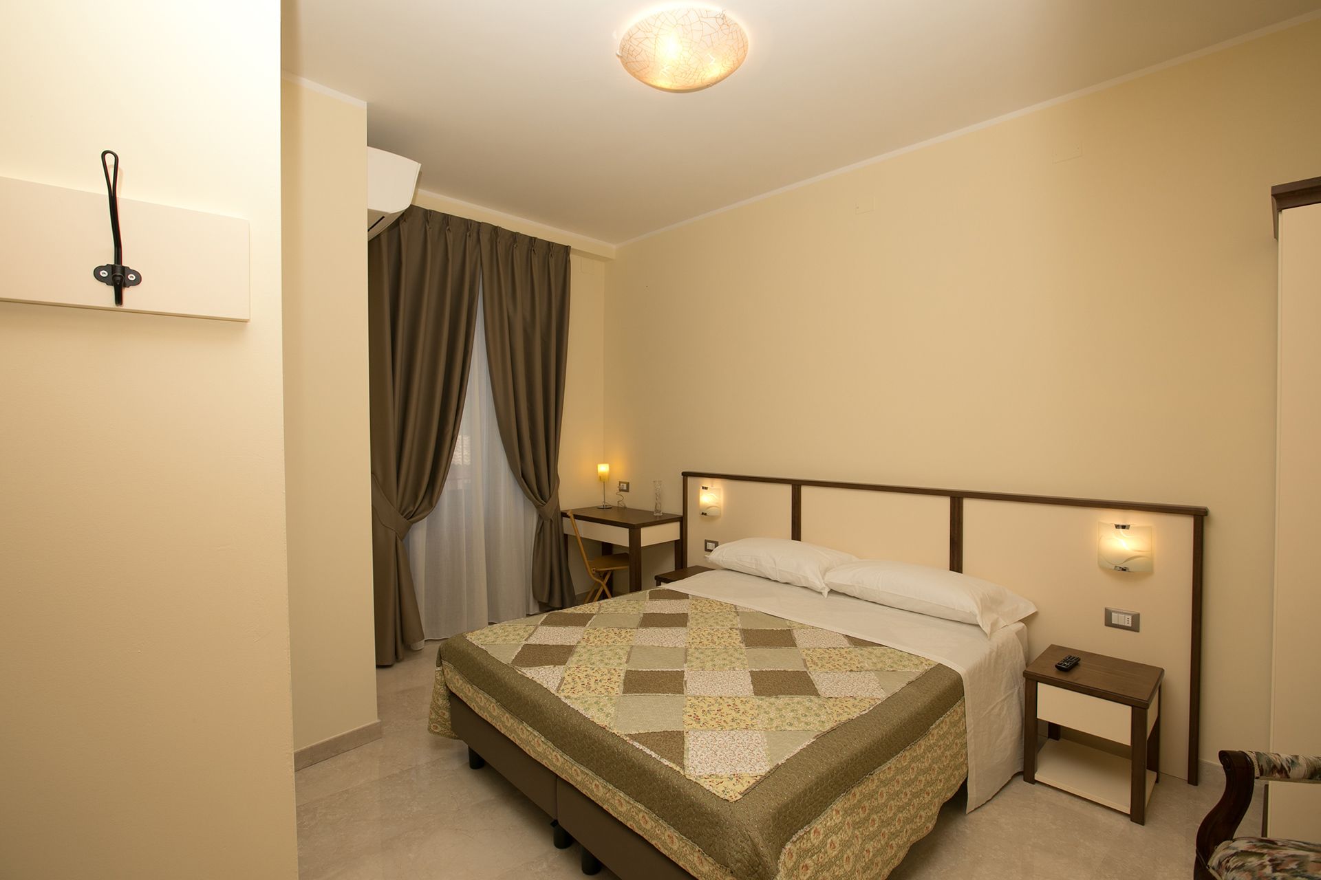 Chambre Double ou avec lits jumeaux