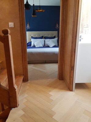 3 chambres, bureau, fer et planche à repasser, Wi-Fi gratuit