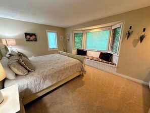 3 chambres, accès au Wi-Fi (inclus), literie fournie