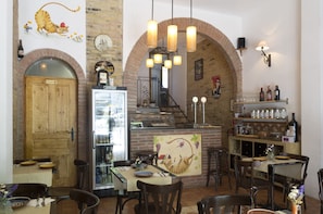 Breakfast area - Absolute Sagrada Familia (Barcelona)