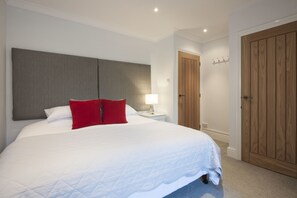 Apartamento de lujo, 1 habitación (C) | Ropa de cama de alta calidad, colchones viscoelásticos, caja fuerte