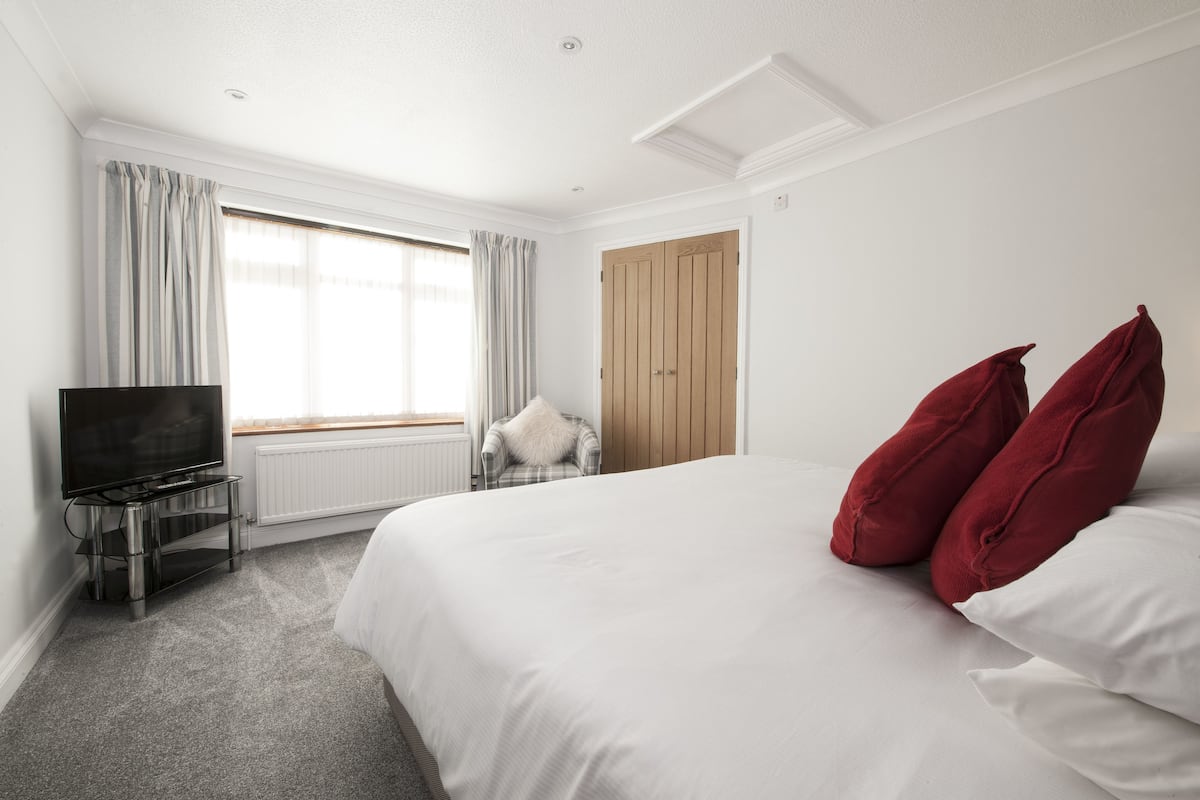 Apartment B | 1 sovrum, sängtillbehör av högsta kvalitet och memory foam-madrasser