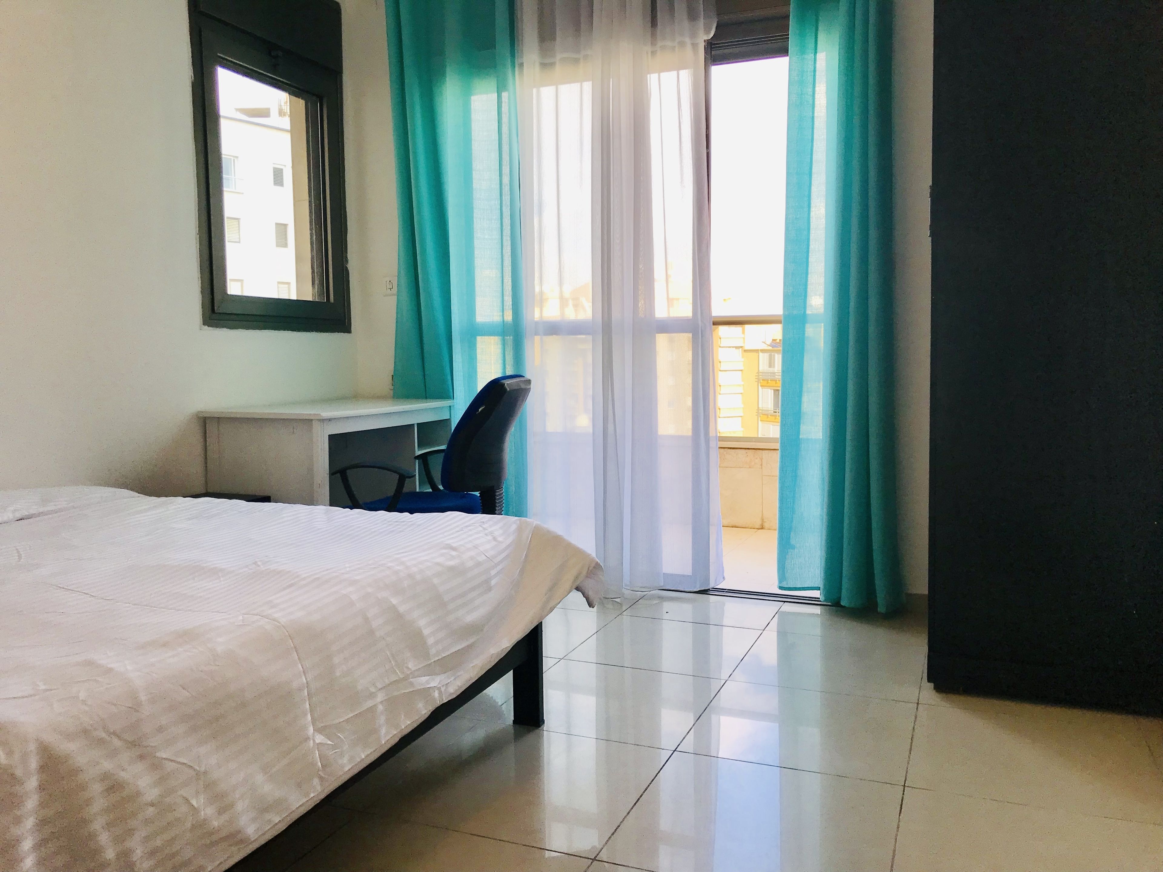 Departamento familiar, 3 habitaciones, vista al mar | 3 habitaciones, escritorio y insonorización 