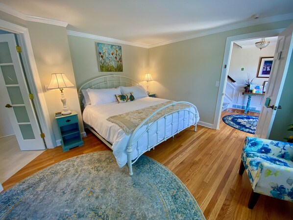 Room, 1 King Bed, Ground Floor (1)