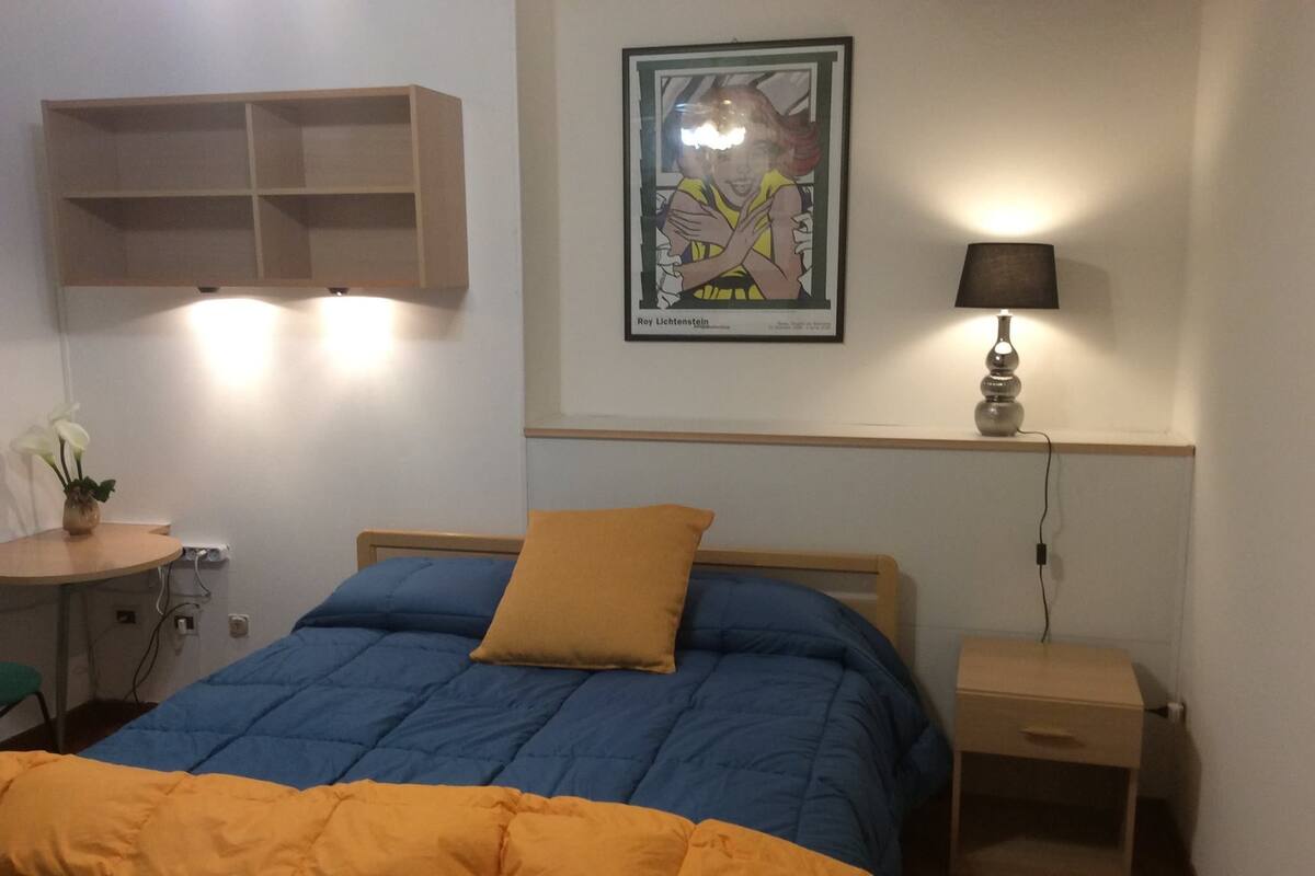 Double or Twin Room, Shared Bathroom | Rollaway beds, free WiFi, bed sheets