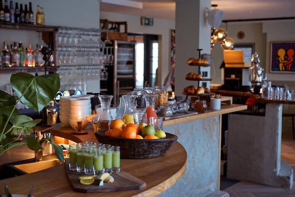 Desayuno buffet incluido todos los días