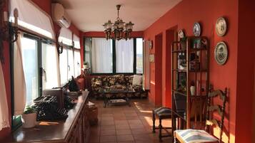 Sala de estar en el lobby