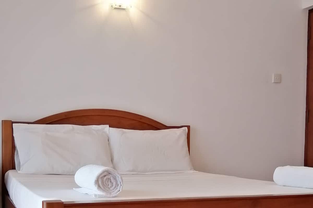 City Double Room | Blackout curtains, soundproofing, free WiFi, bed sheets