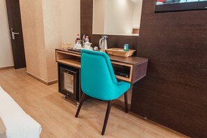 Superior Twin Room, Non Smoking | Hypo-allergenic bedding, down comforters, minibar, in-room safe - Hotel Diamond Lima (Lima)
