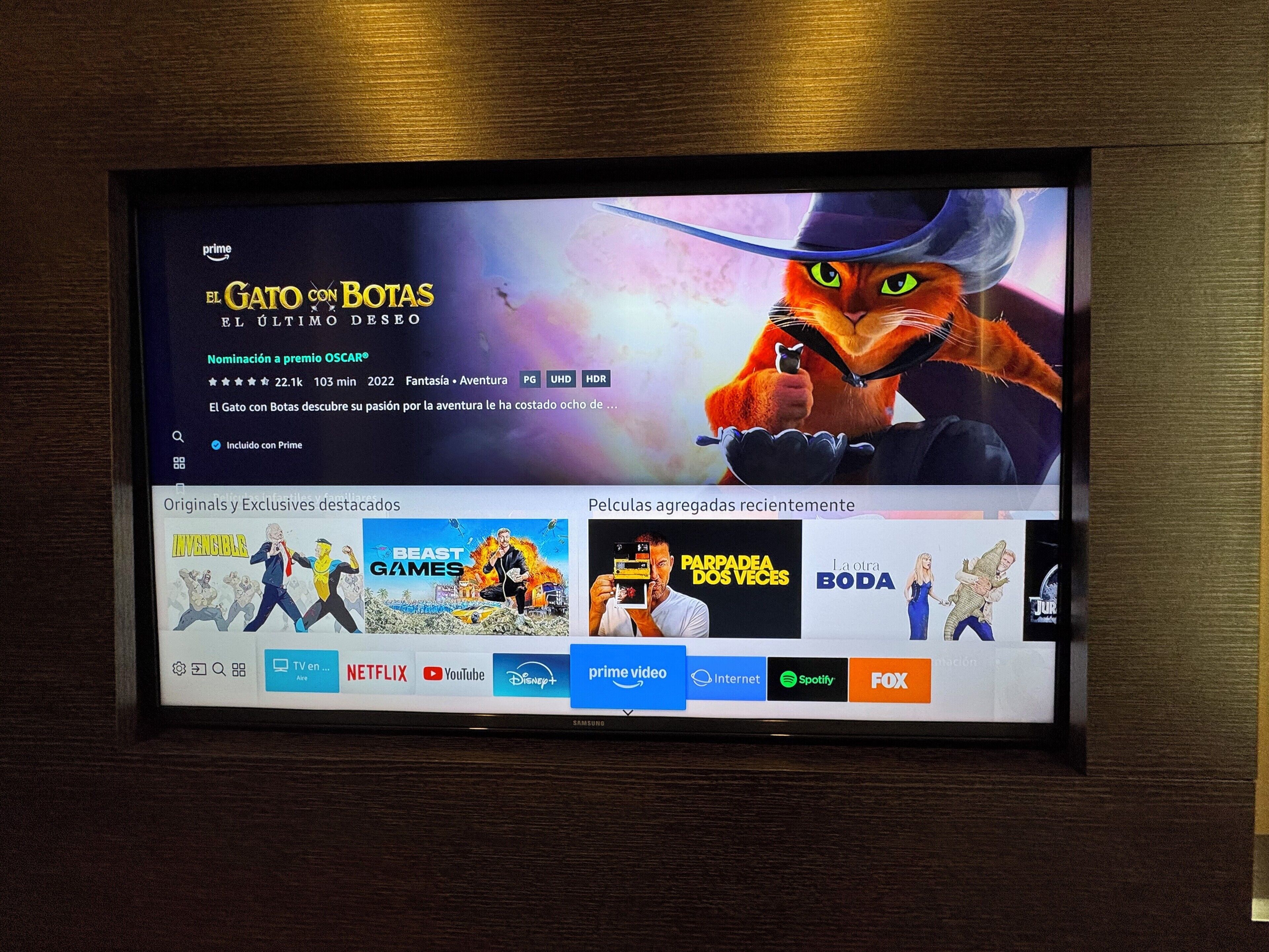 1 bedroom, hypo-allergenic bedding, down duvets, minibar