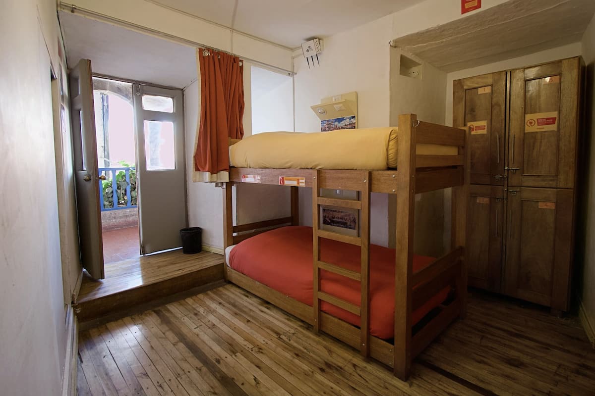 1 bedroom, soundproofing, free WiFi, bed sheets