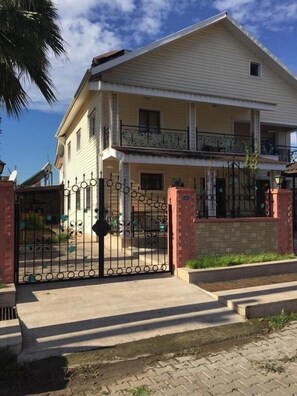 Fassade der Unterkunft