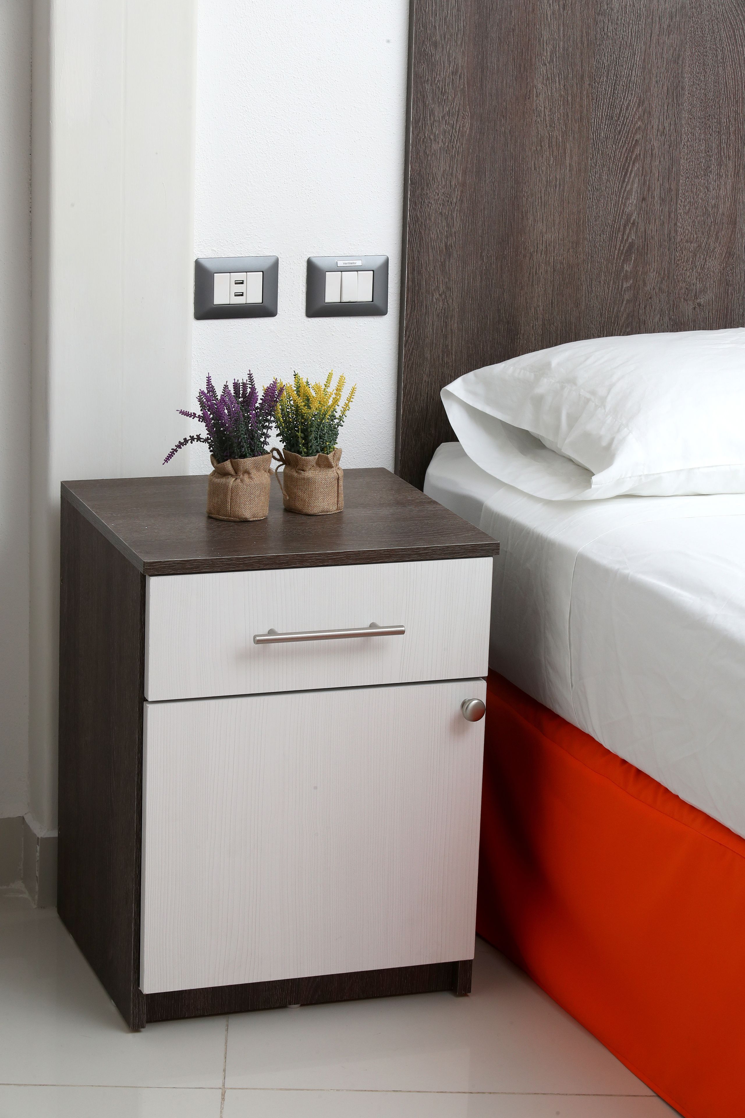 1 bedroom, hypo-allergenic bedding, minibar, in-room safe