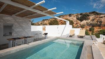 Gold House | Piscina particular