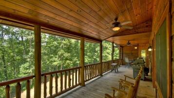 Cabin, Berbilang Katil, Non Smoking | Teres/patio