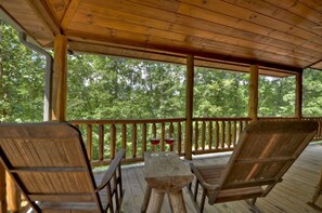 Cabin, Multiple Beds, Non Smoking | Terrace/patio