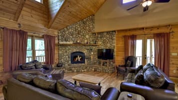 Cabin, Berbilang Katil, Non Smoking | Ruang tamu | TV skrin rata