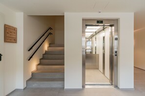 Staircase - Hotel Distrito Oeste (San Sebastián)