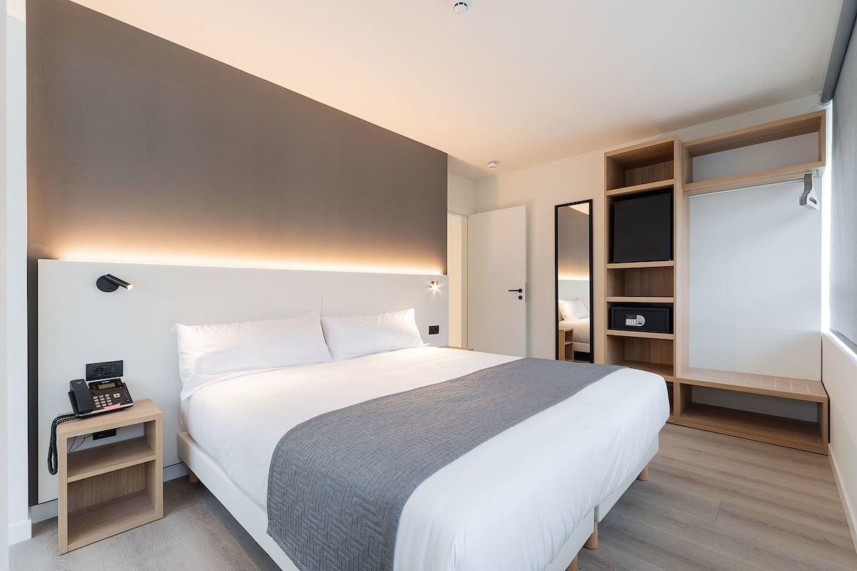 Minibar, in-room safe, blackout curtains, soundproofing