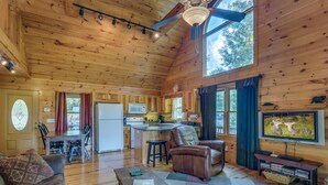 House, Multiple Beds, Non Smoking | Living room | Flat-screen TV - Treetops (Copperhill)