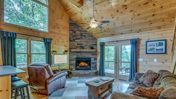 House, Multiple Beds, Non Smoking | Living room | Flat-screen TV - Treetops (Copperhill)