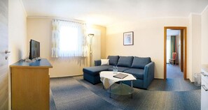 Flat-screen TV - Im Gewölbe (Bad Fuessing)